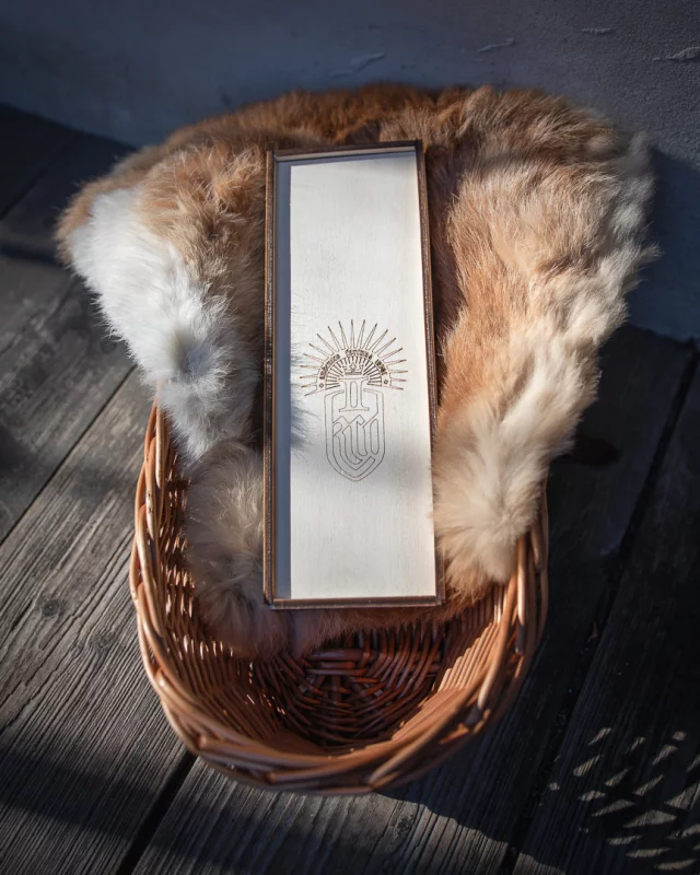 Mini replika Kingdom Come: Deliverance II - Meč Racka Kobyly (bronzový)