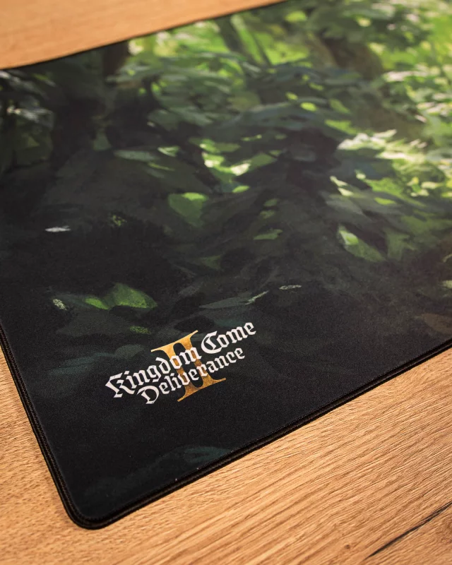 Podložka pod myš Kingdom Come: Deliverance II - Keyart Jindra a Vořech v lese